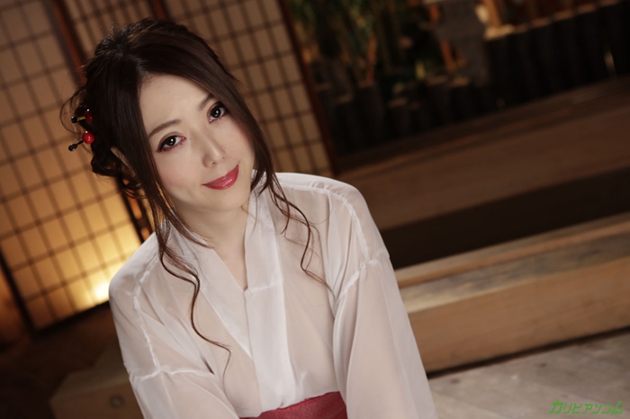  古瀬玲 バック